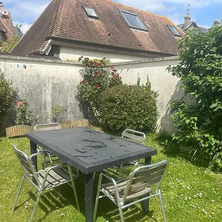 Maison 3 Hyper Centre Holiday home *